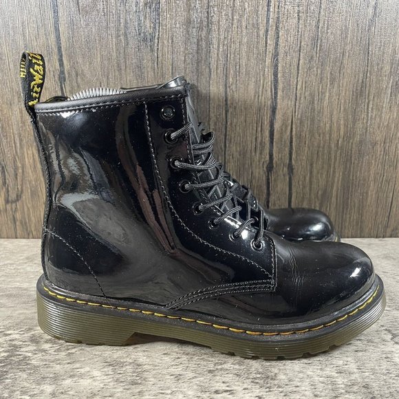Dr. Martens 1460 J Glossy Black Leather 8 Eyelet Boots Ladies Women’s Size 5 - Picture 3 of 9